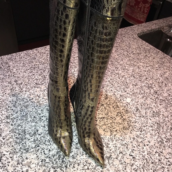🔥 MARCIANO NWT Knee High Faux Alligator Boots - Picture 6 of 6